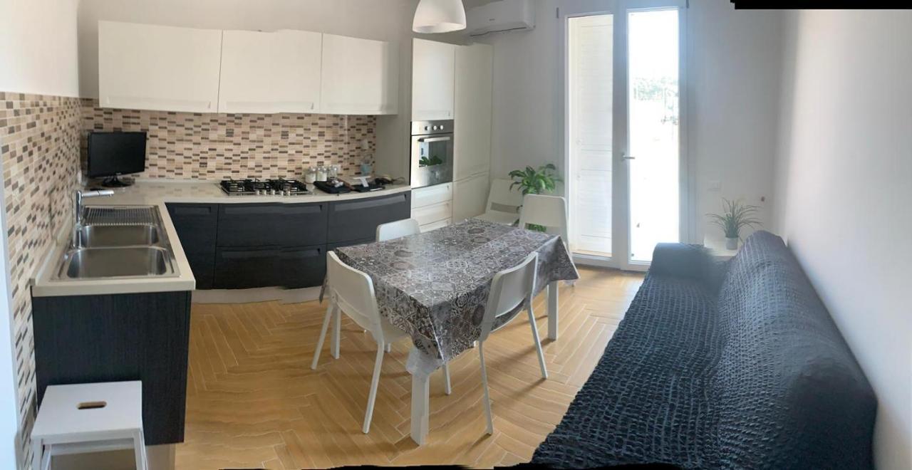 Le Case Vacanze Di Federico Terrasini Extérieur photo